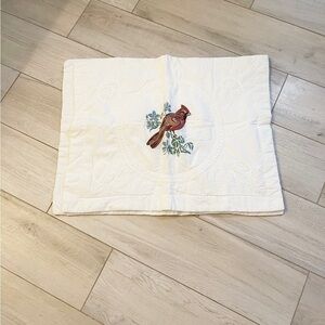 Set Of 2 Cardinal Bird White Quilted Crochet Trim Pillow Shams Cottage Core